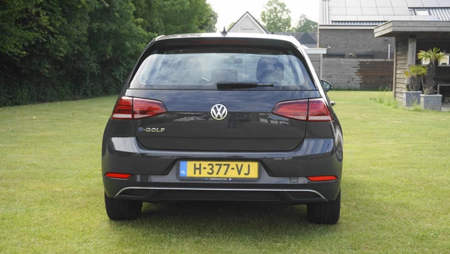 Volkswagen e-Golf - Afbeelding 13 van 24