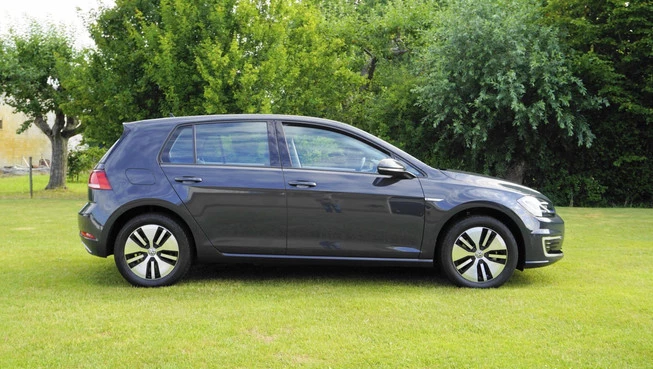 Volkswagen e-Golf - Afbeelding 14 van 24