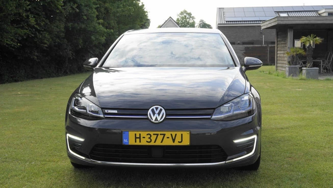 Volkswagen e-Golf - Afbeelding 22 van 24