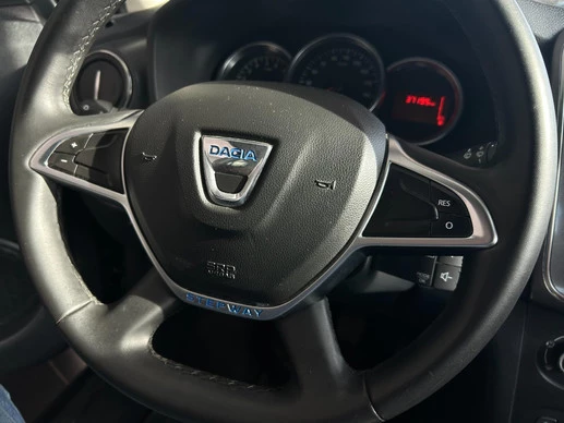 Dacia Logan - Afbeelding 16 van 22