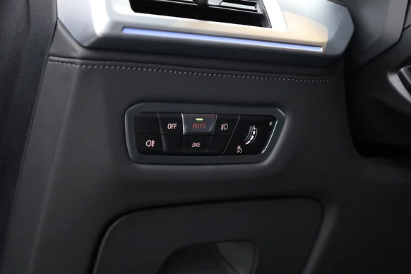 BMW XM - Afbeelding 12 van 30