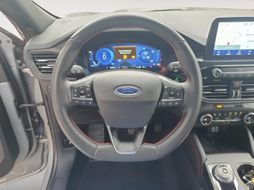 Ford Kuga - Afbeelding 13 van 30