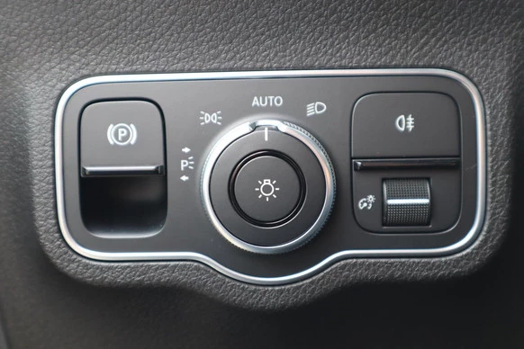 Mercedes-Benz GLB - Afbeelding 30 van 30
