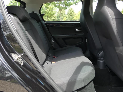 Volkswagen up! - Afbeelding 27 van 30