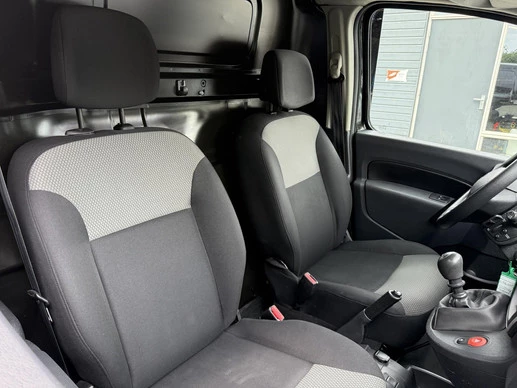 Renault Kangoo - Afbeelding 12 van 21