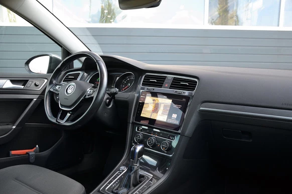 Volkswagen e-Golf - Afbeelding 9 van 19