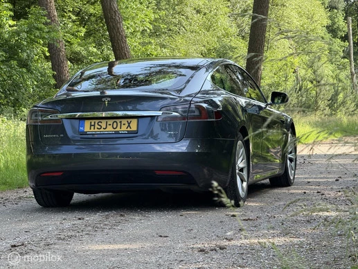 Tesla Model S - Afbeelding 2 van 24