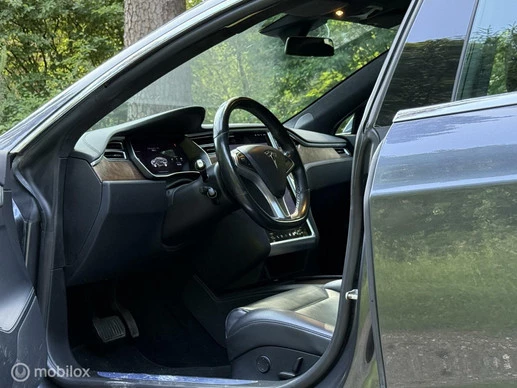 Tesla Model S - Afbeelding 3 van 24
