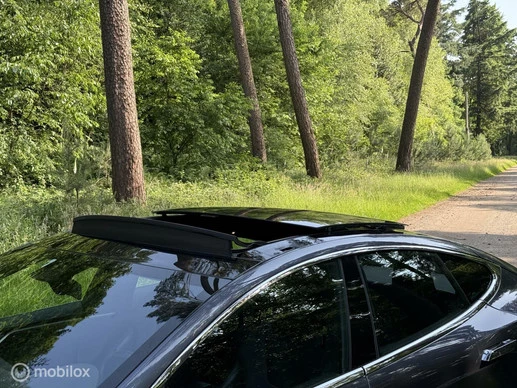 Tesla Model S - Afbeelding 8 van 24