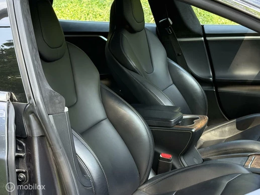 Tesla Model S - Afbeelding 11 van 24