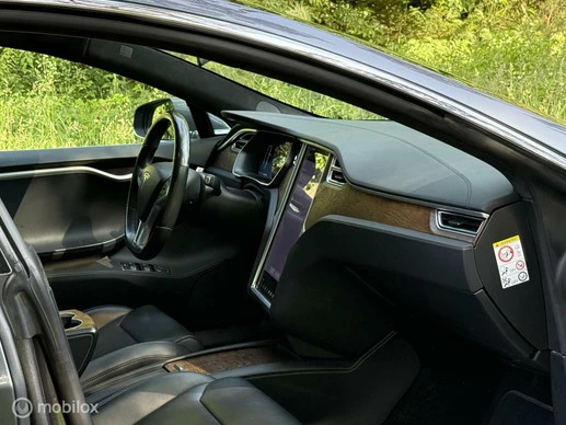 Tesla Model S - Afbeelding 12 van 24