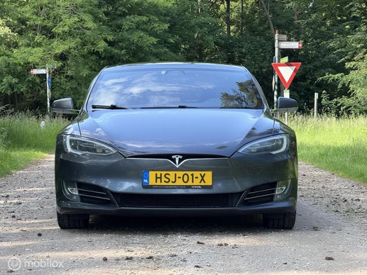 Tesla Model S - Afbeelding 13 van 24