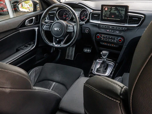 Kia Ceed - Afbeelding 2 van 30