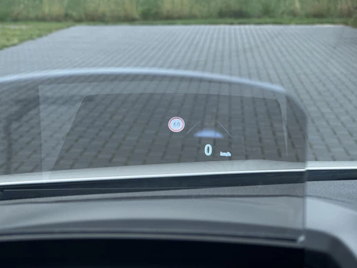 Renault Megane E-Tech - Afbeelding 4 van 30