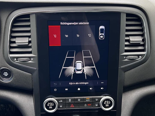 Renault Megane E-Tech - Afbeelding 16 van 30