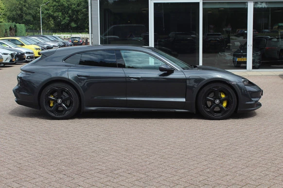 Porsche Taycan - Afbeelding 6 van 30
