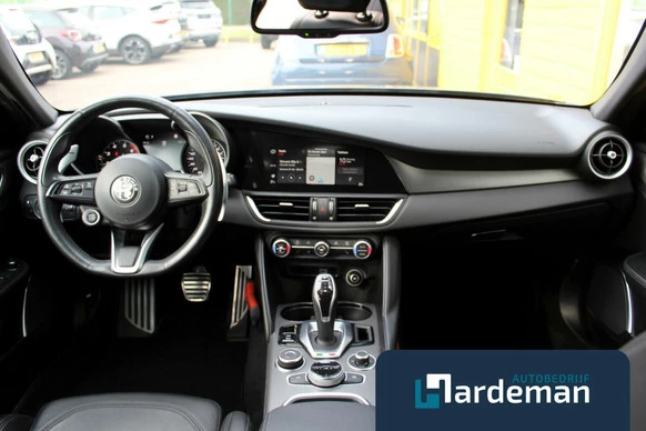 Alfa Romeo Giulia - Afbeelding 2 van 30