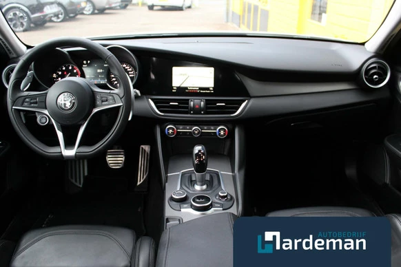 Alfa Romeo Giulia - Afbeelding 2 van 29