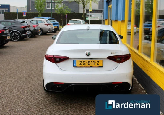 Alfa Romeo Giulia - Afbeelding 27 van 29