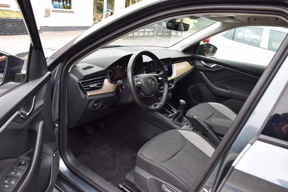 Škoda Kamiq - Afbeelding 9 van 30