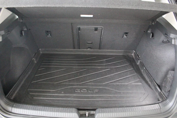 Volkswagen Golf - Afbeelding 5 van 19