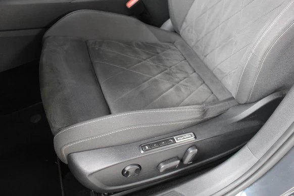 Volkswagen Golf - Afbeelding 11 van 19