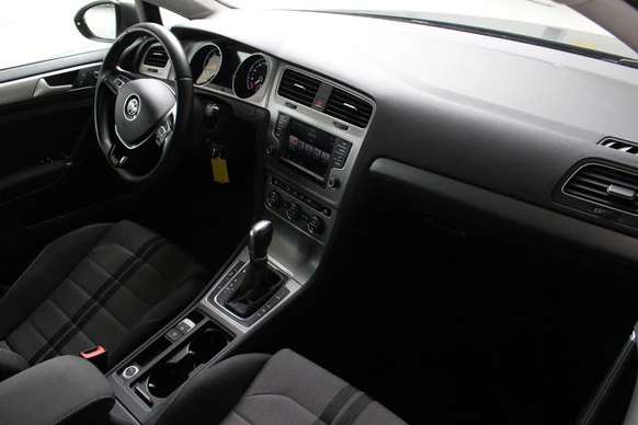 Volkswagen Golf - Afbeelding 7 van 22