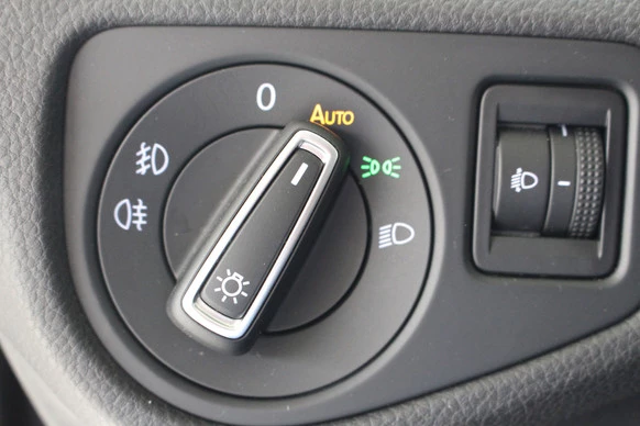 Volkswagen Golf - Afbeelding 12 van 22
