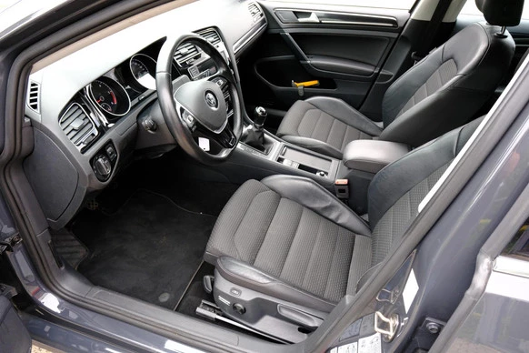 Volkswagen Golf - Afbeelding 2 van 30