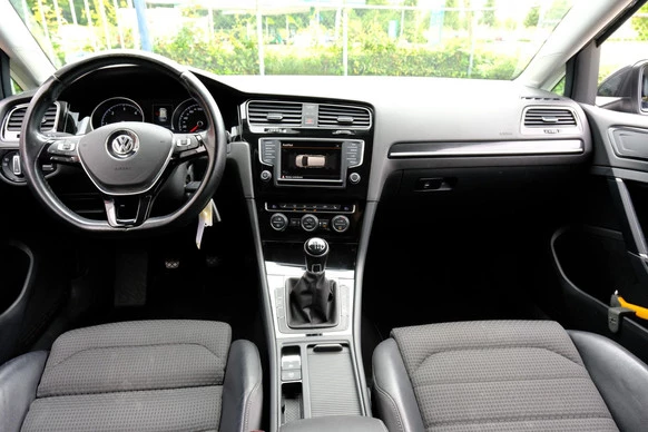 Volkswagen Golf - Afbeelding 11 van 30