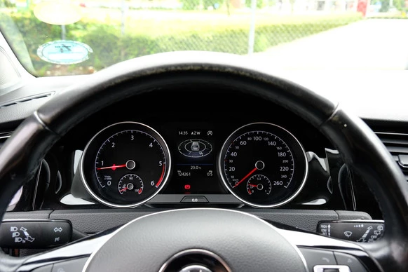 Volkswagen Golf - Afbeelding 12 van 30