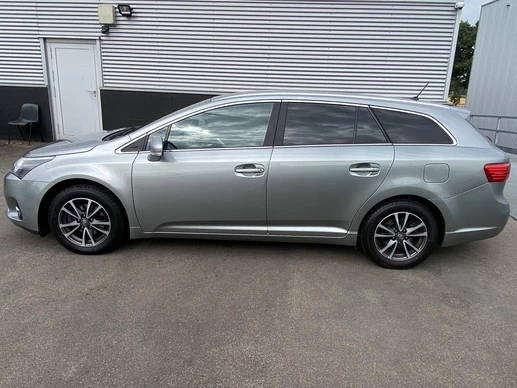 Toyota Avensis - Afbeelding 3 van 30