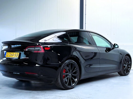Tesla Model 3 - Afbeelding 4 van 30