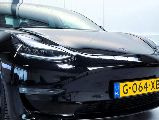 Tesla Model 3 - Afbeelding 5 van 30