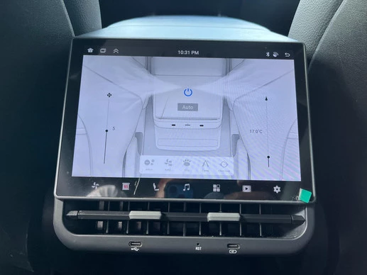 Tesla Model 3 - Afbeelding 14 van 30
