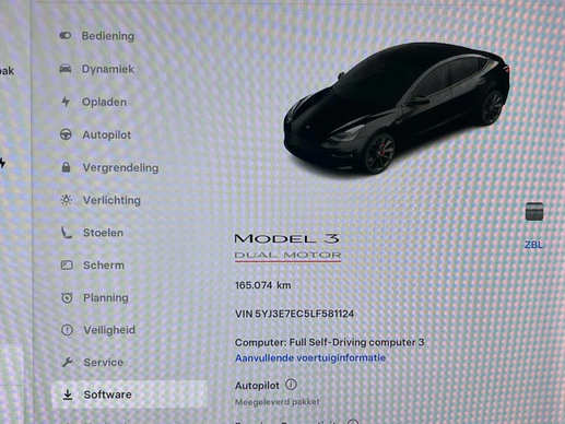 Tesla Model 3 - Afbeelding 30 van 30