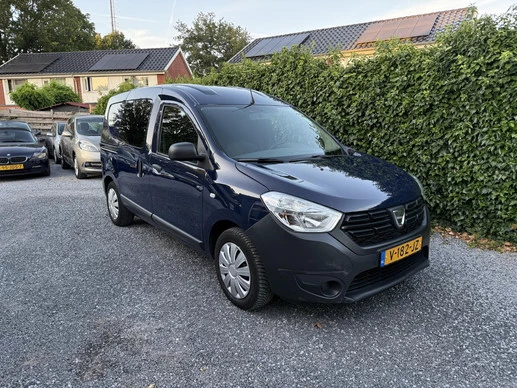 Dacia Dokker - Afbeelding 1 van 19