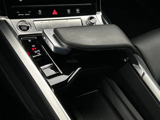 Audi Q8 Sportback e-tron - Afbeelding 25 van 30