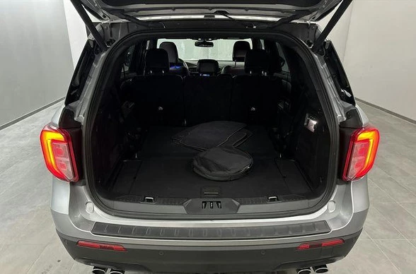 Ford Explorer - Afbeelding 8 van 12