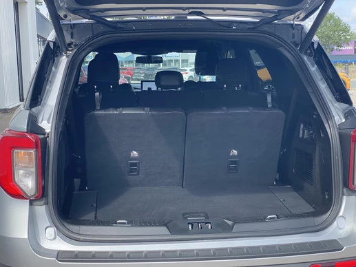 Ford Explorer - Afbeelding 23 van 30