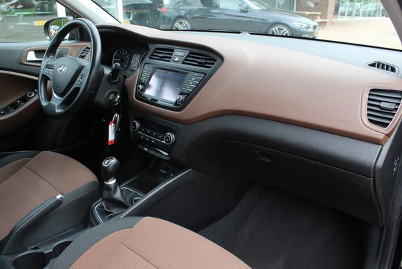 Hyundai i20 - Afbeelding 13 van 27