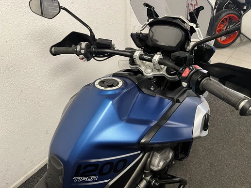 Triumph Tiger - Afbeelding 9 van 22