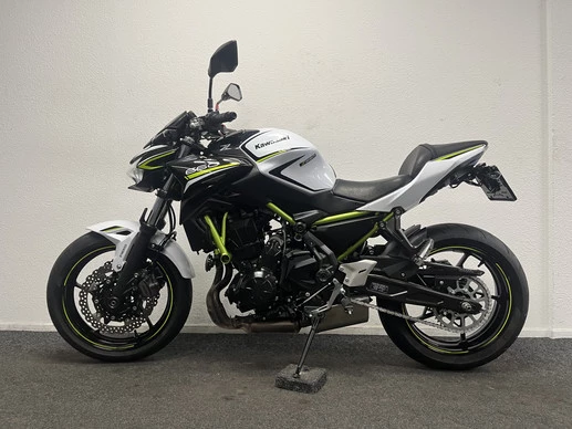 Kawasaki Z650 - Afbeelding 13 van 22