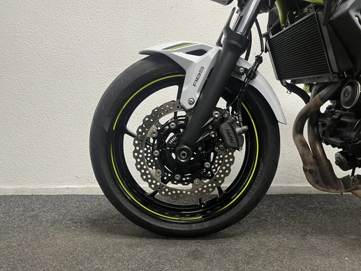 Kawasaki Z650 - Afbeelding 16 van 22