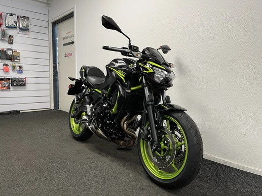 Kawasaki Z650 - Afbeelding 11 van 22