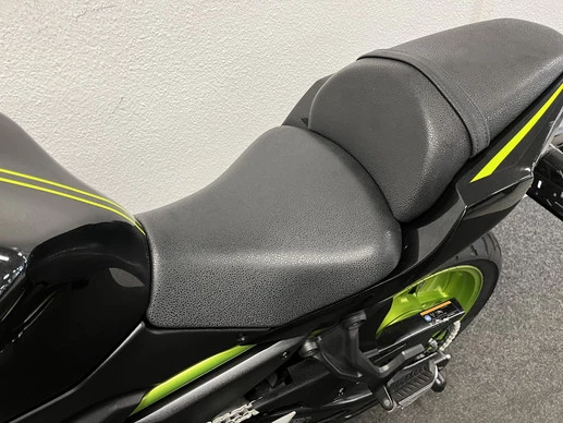 Kawasaki Z650 - Afbeelding 20 van 22