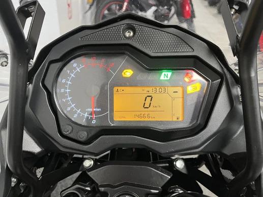Benelli TRK - Afbeelding 2 van 22