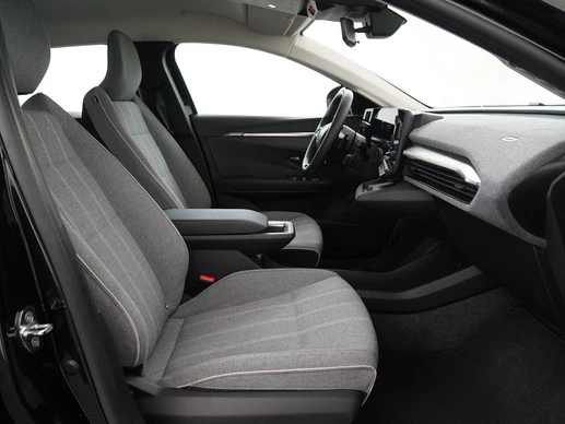 Renault Megane E-Tech - Afbeelding 3 van 30