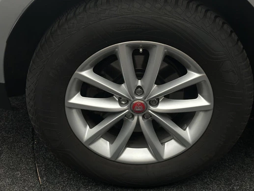 Jaguar F-PACE - Afbeelding 7 van 30