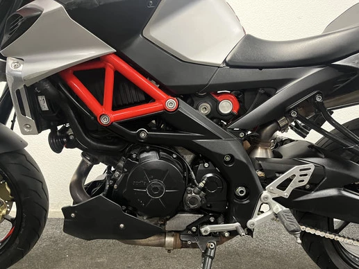 Aprilia Shiver - Afbeelding 17 van 22